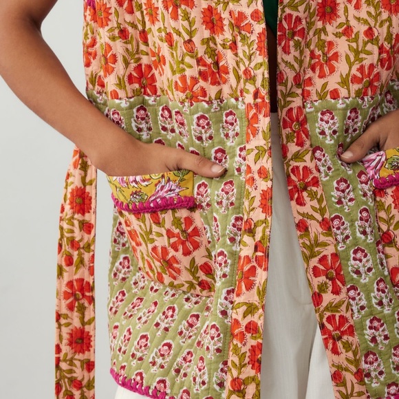 Mochi Quilted Vest Anthropologie NWOT never worn! - Picture 4 of 4